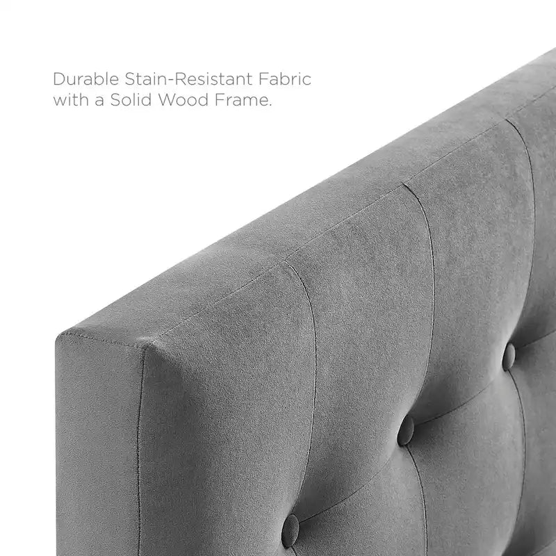 Carson Carrington Labbgard Queen Tufted Velvet Headboard