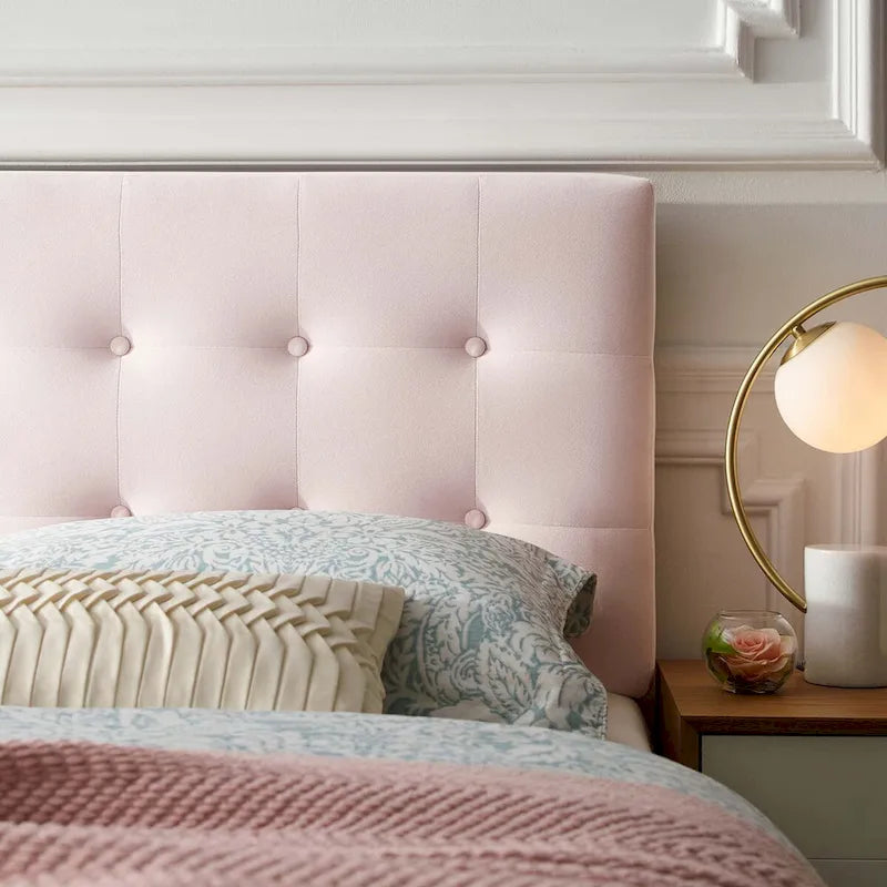 Carson Carrington Labbgard Queen Tufted Velvet Headboard
